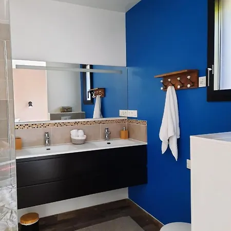 Holiday home Les Bas Pres *